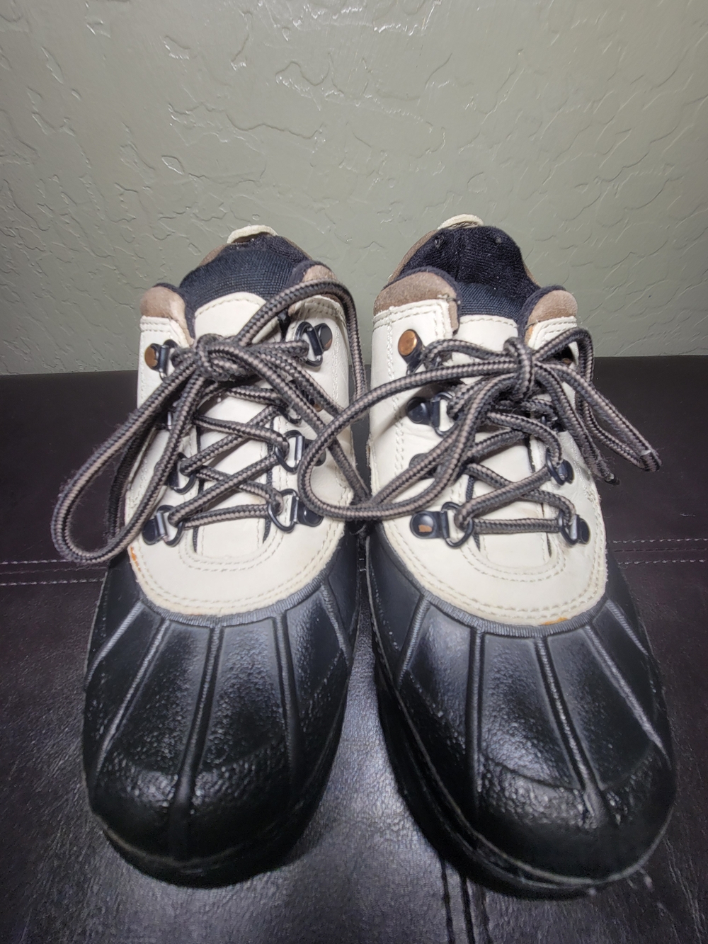 Columbia BugaLow Women's Waterproof Duck Winter Hiking Boots  Size 6.5